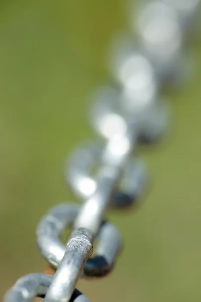 GunZ，虚拟财富的乌托邦，还是无底洞的资本漩涡？
